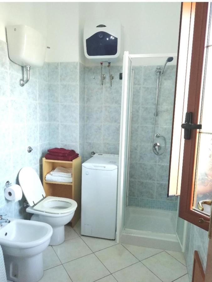 Prendas Antigas - Vacanze A Teulada Apartment Luaran gambar
