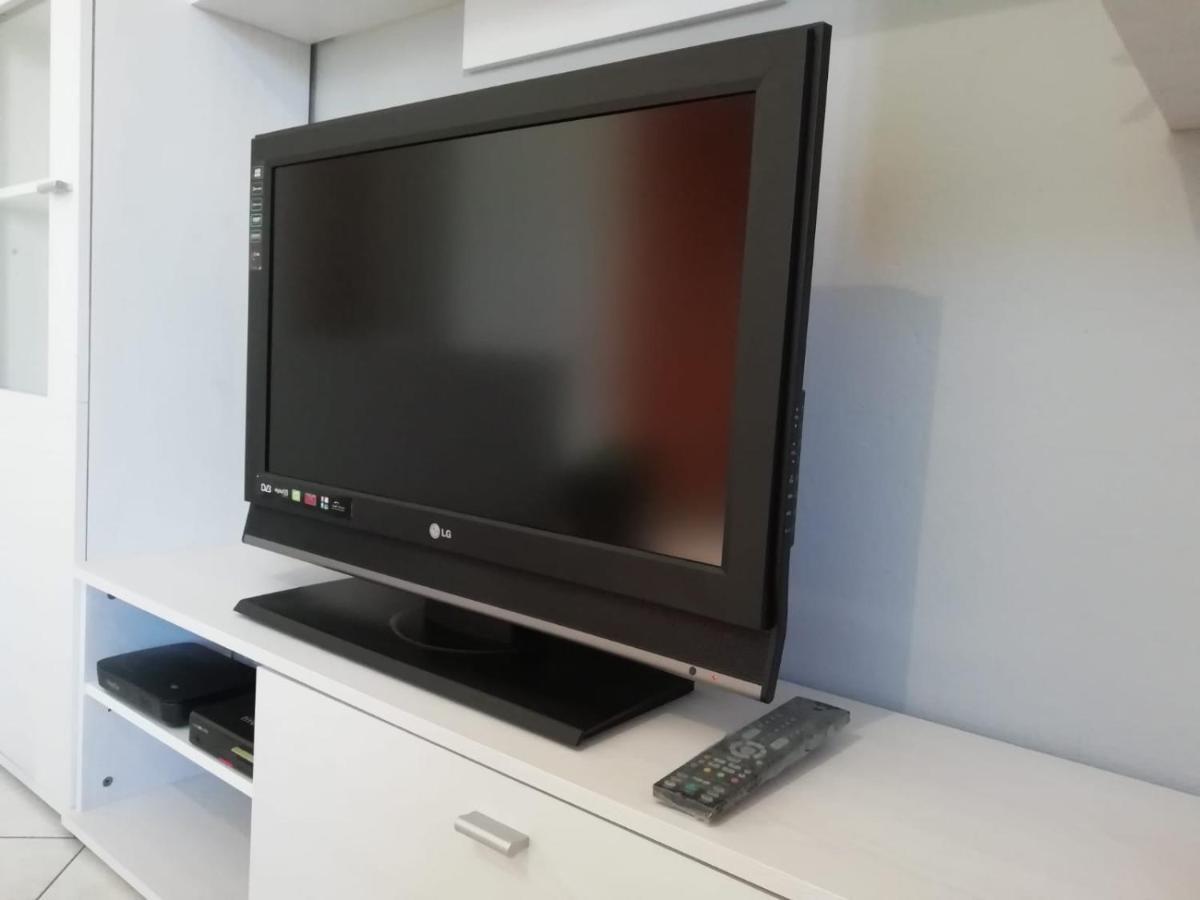 Prendas Antigas - Vacanze A Teulada Apartment Luaran gambar